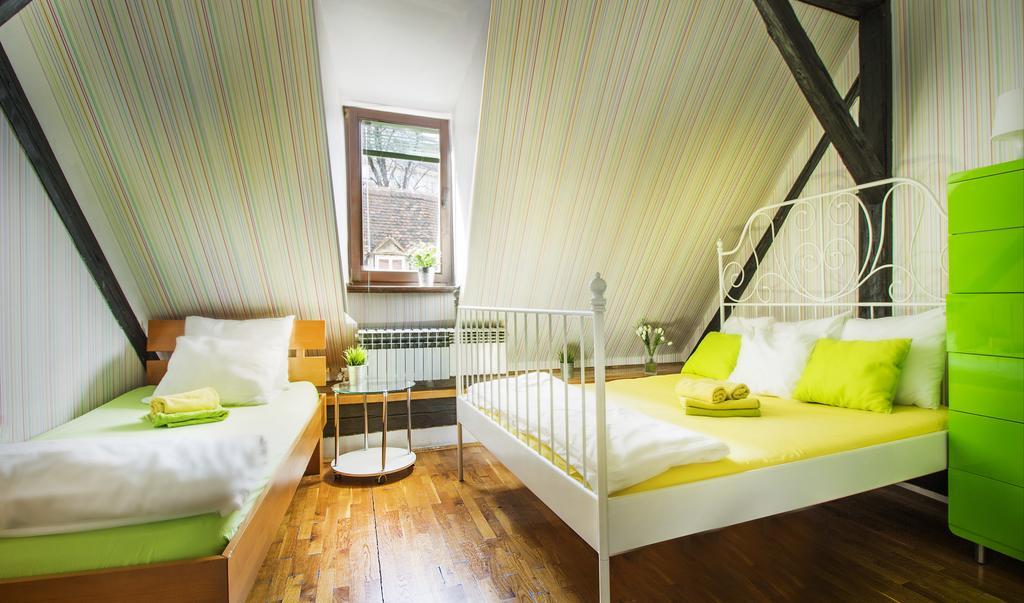 Hostel Centar ซาเกร็บ ภายนอก รูปภาพ