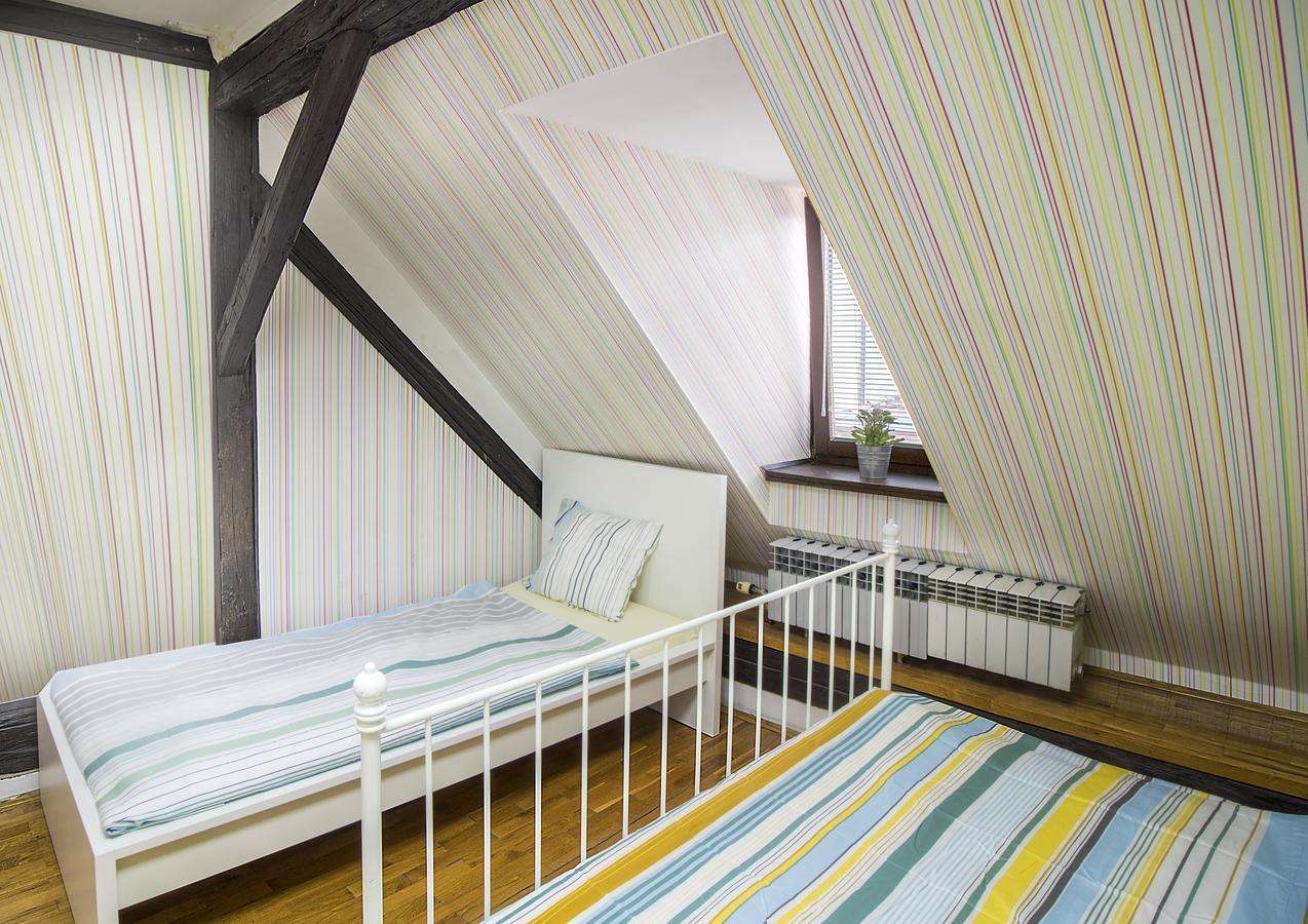 Hostel Centar ซาเกร็บ ภายนอก รูปภาพ